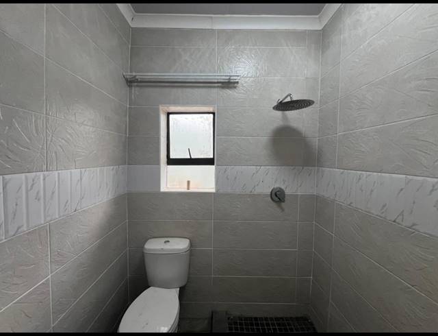 5 BEDROOM HOUSE FOR SALE IN THREE RIVERS